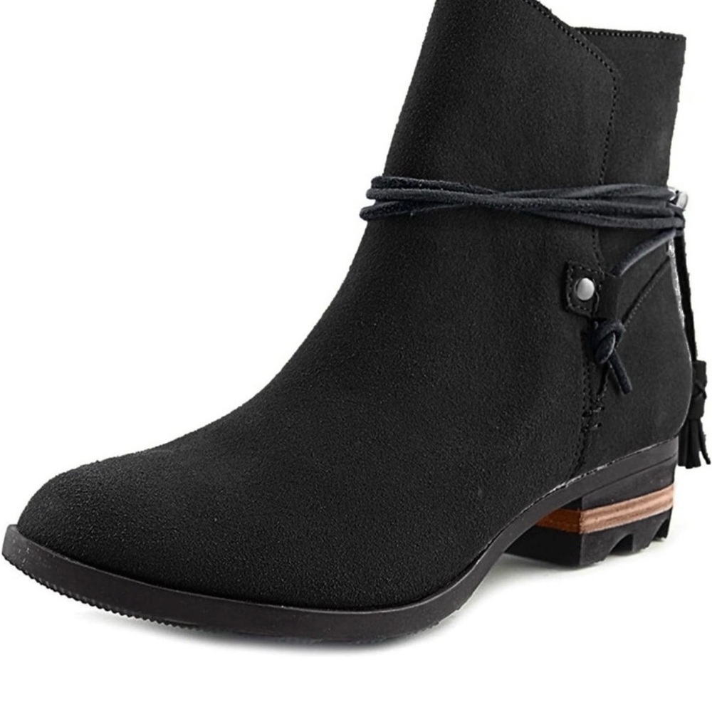 Sorel Farah Short Boot - Black